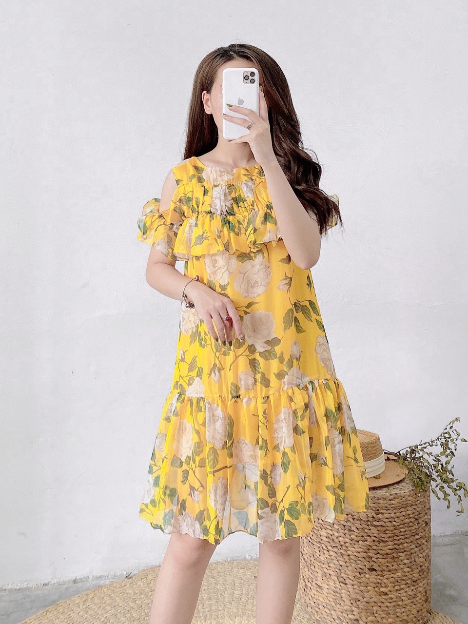 Cắt Mã - Váy Tơ Hoa Vàng p3/k7