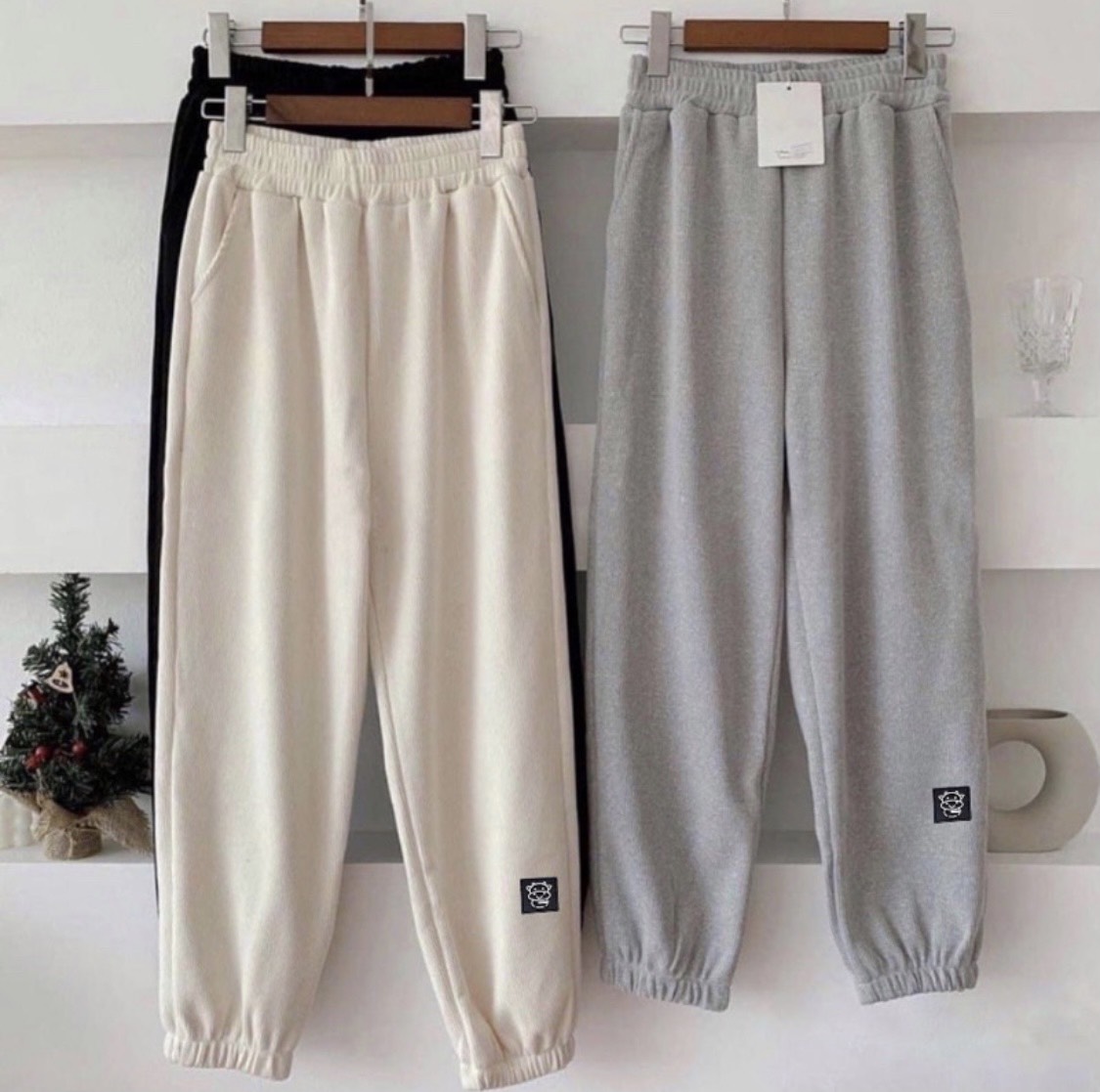 Quần Jogger Hình Đầu Trâu Chất Len Tăm Q2434- P0/K2+3