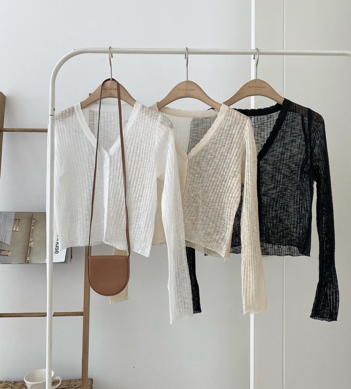 Áo cardigan mỏng