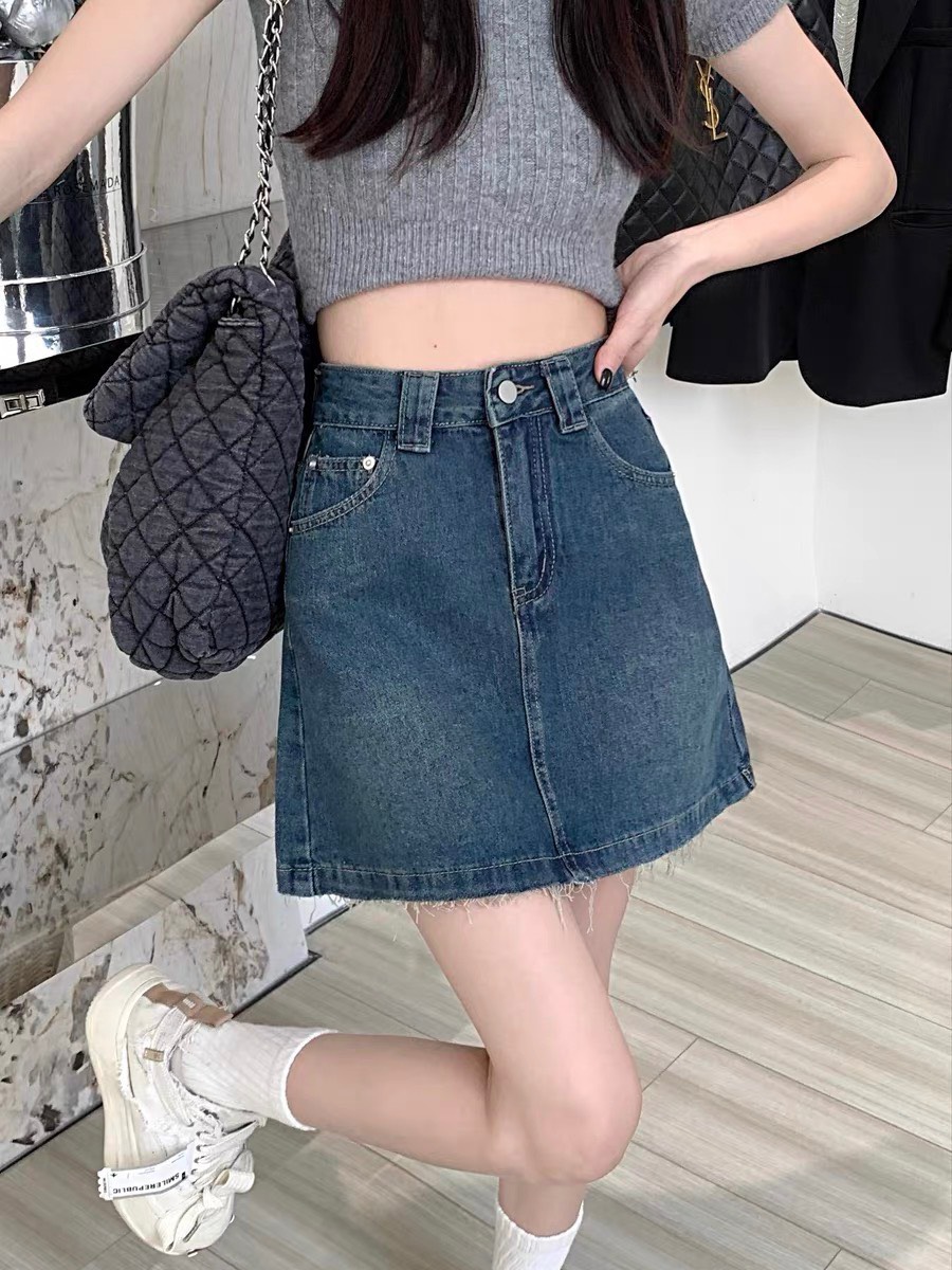 Cv7014 Chân váy bò dáng ngắn