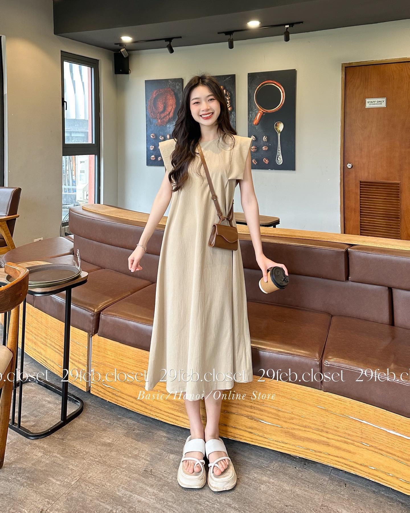 Váy suông cổ tròn tay hến vuông - 247strore.vn - Vay272