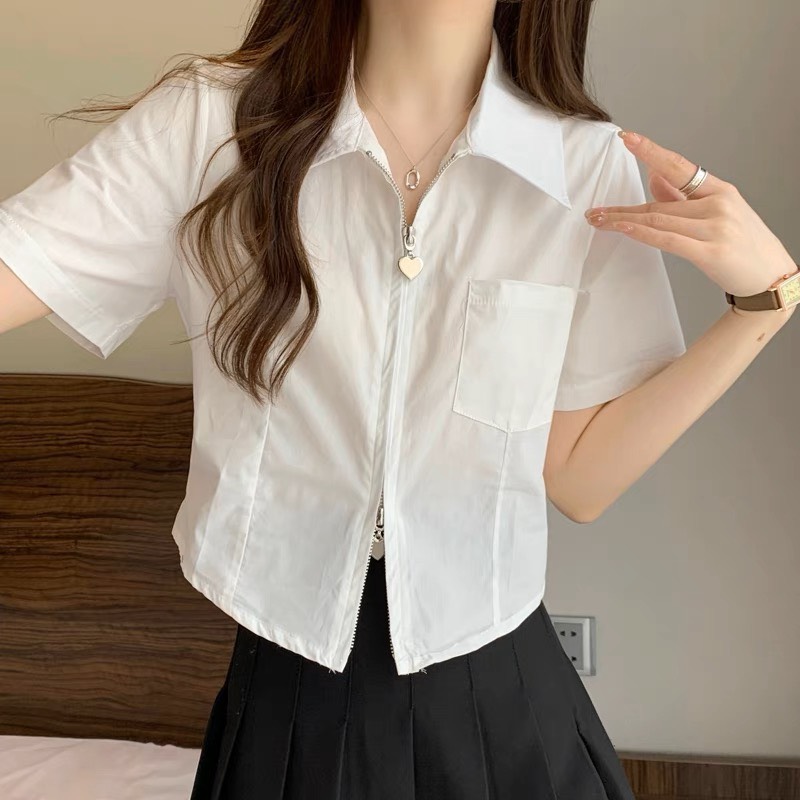 Áo sơ mi croptop ngắn tay khoá kéo hình trái tim - 247store.vn