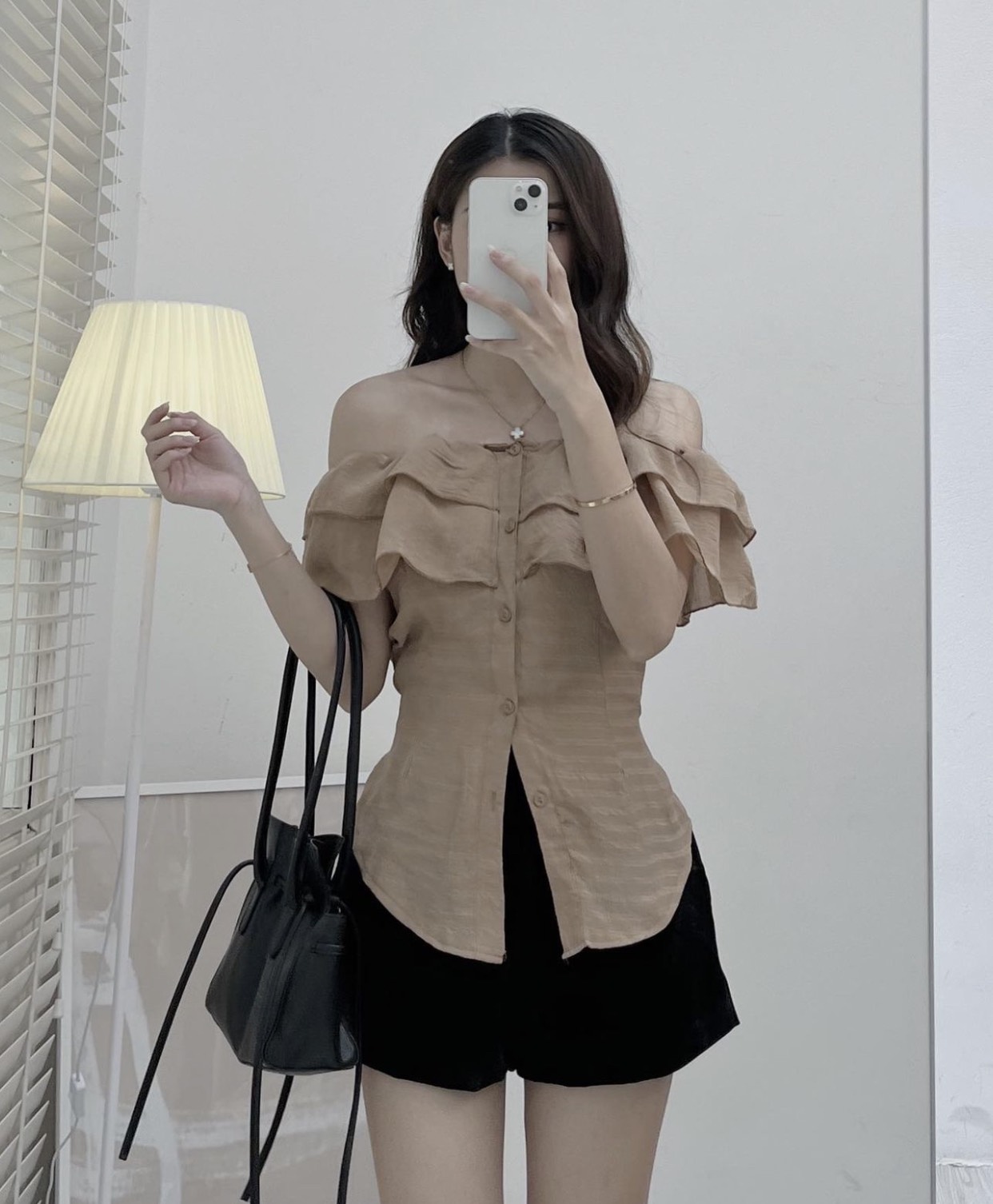 Áo sơ mi tơ trễ vai 3 màu chất đẹp cách điệu Ao094_P12K7
