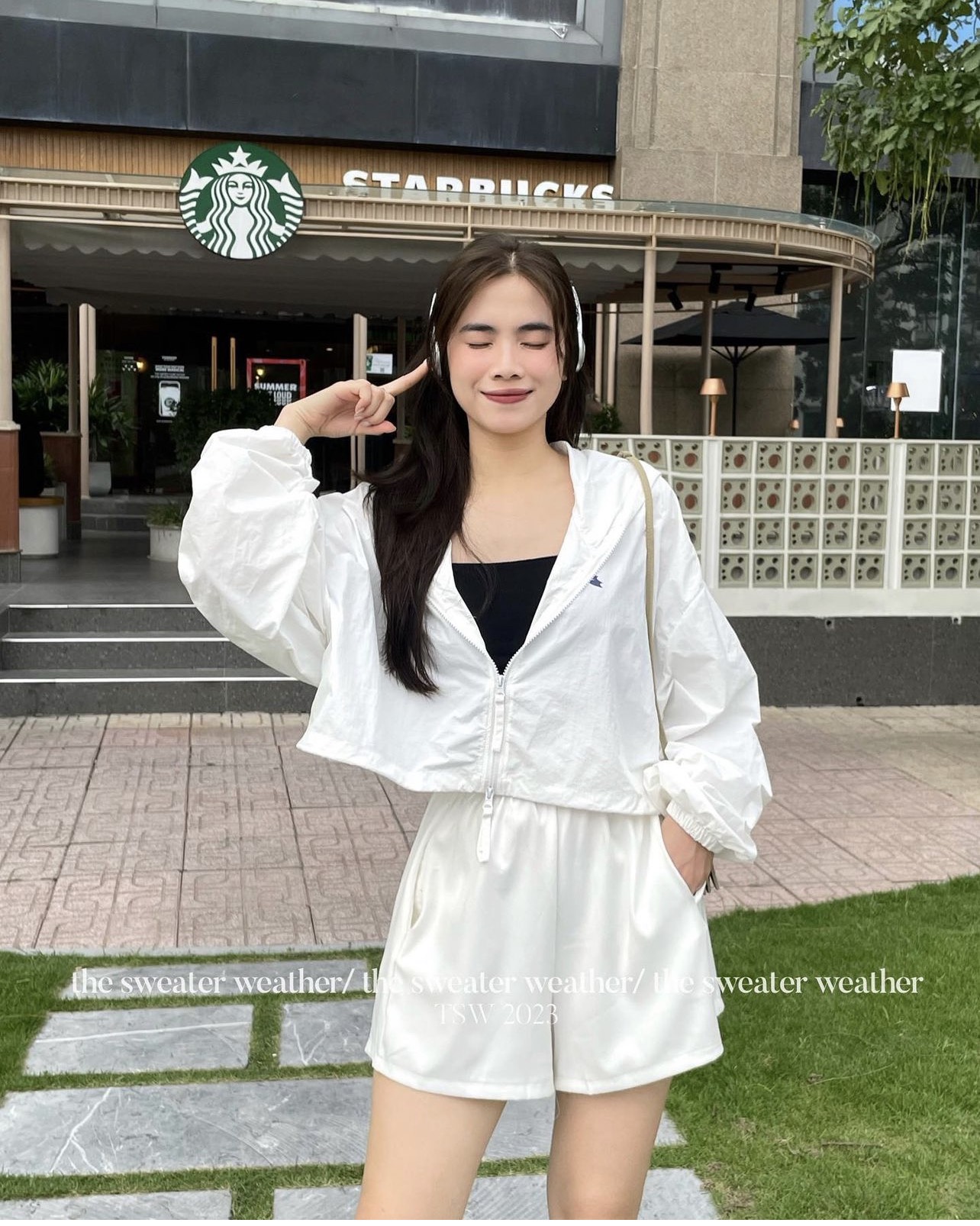 Áo khoác gió croptop dáng ngắn dài tay form rộng chuẩn hàng đẹp  Aogio3110_P11K19