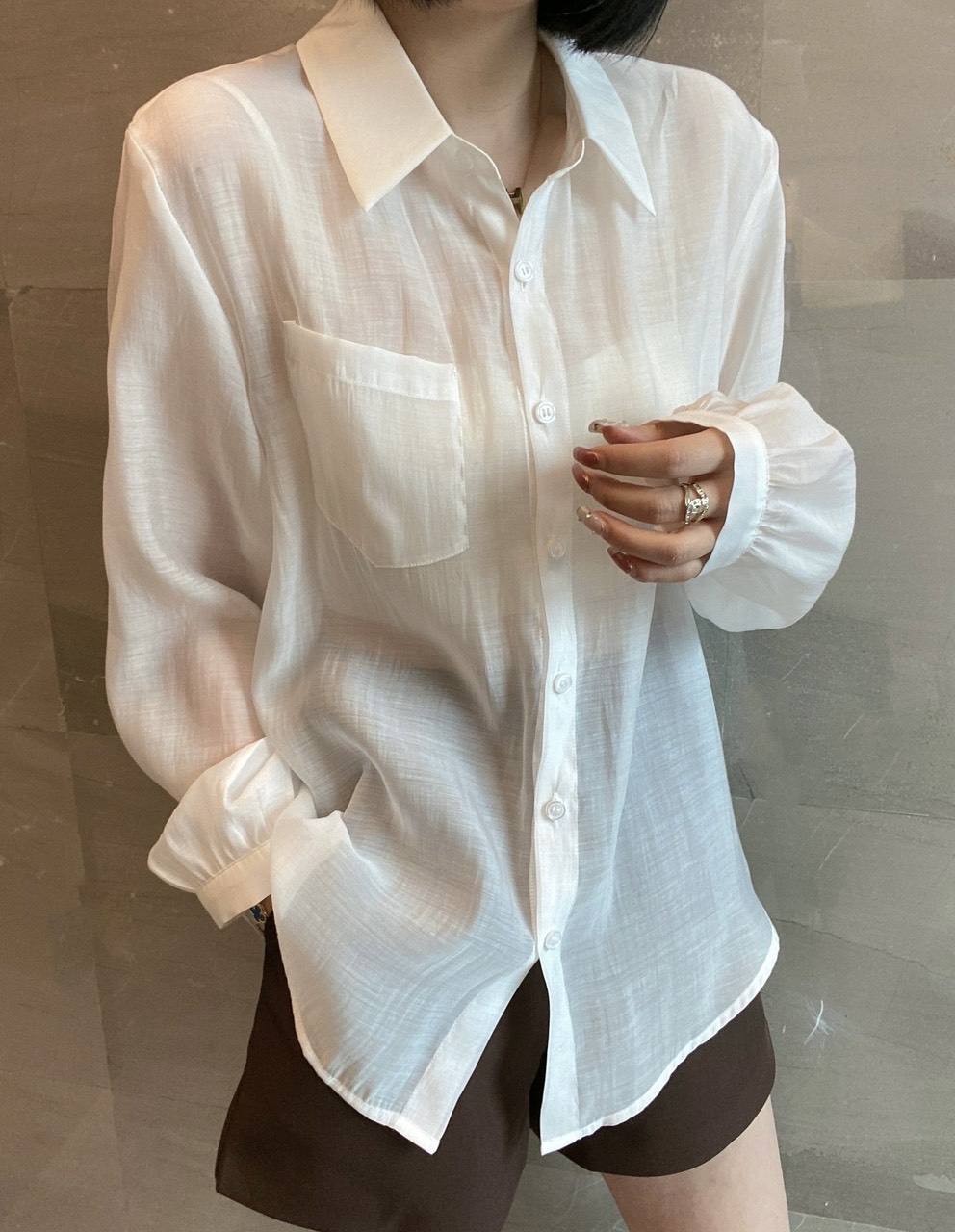 Set áo sơ mi màu be tặng kèm áo 2 dây Setsomikemquay200 