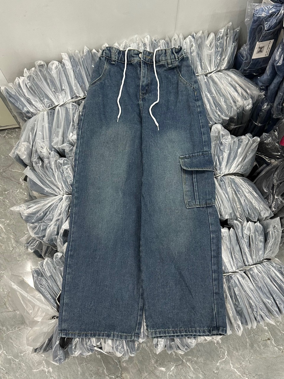 uần jeans ống rộng túi hộp dây rút QuanJeandayrutbung9899_