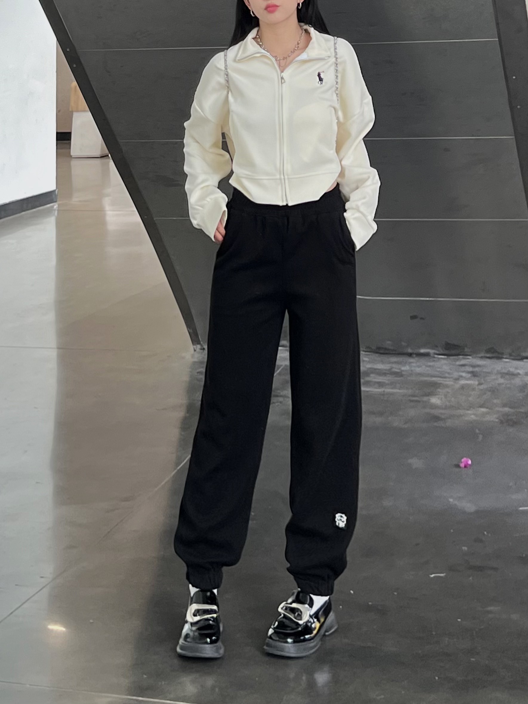 Quần nỉ tăm ấm áp quần jogger bo gấu quan2434