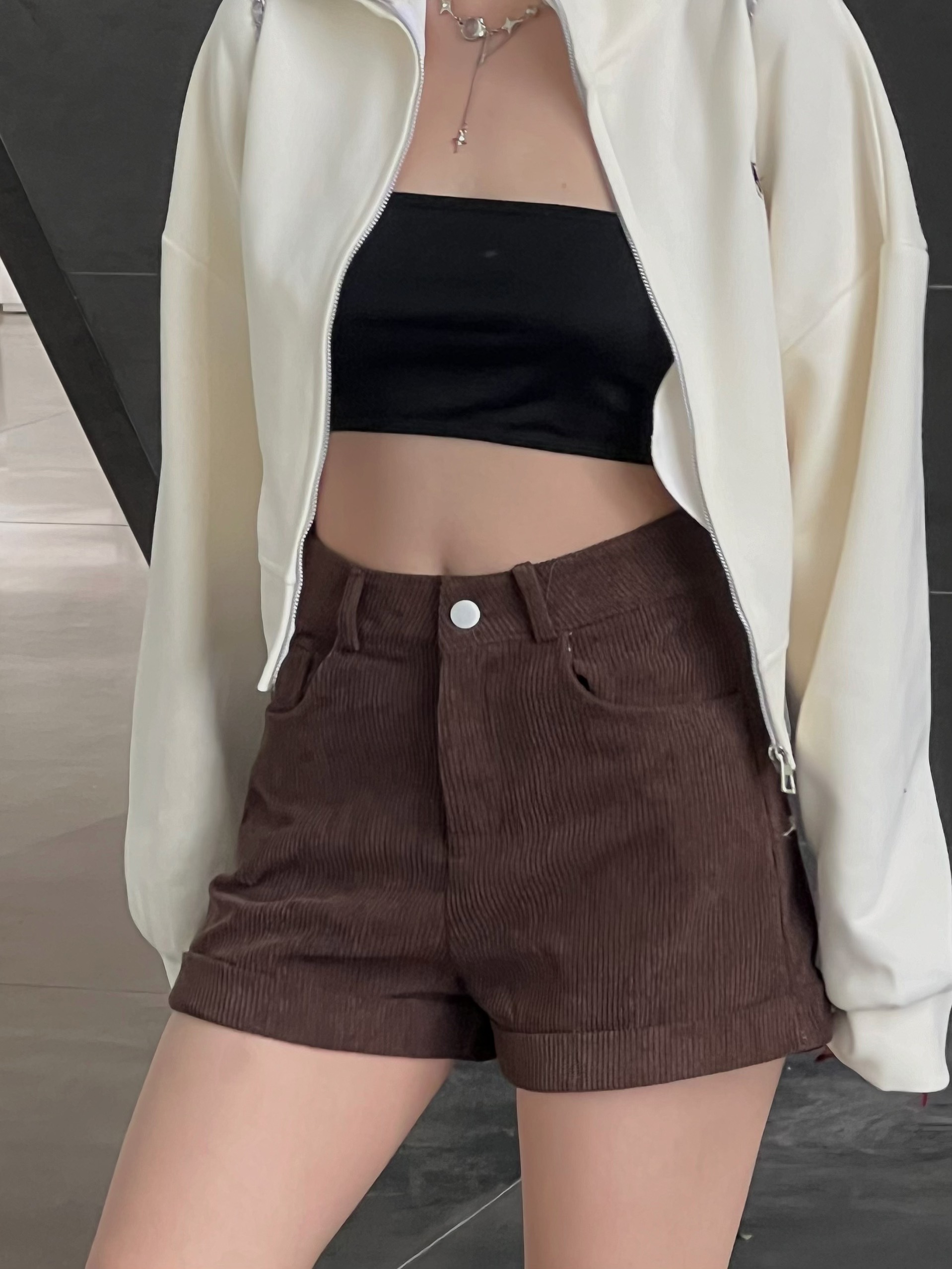 Quần short nhung chất nhung gân Quanduinhungcodai3320
