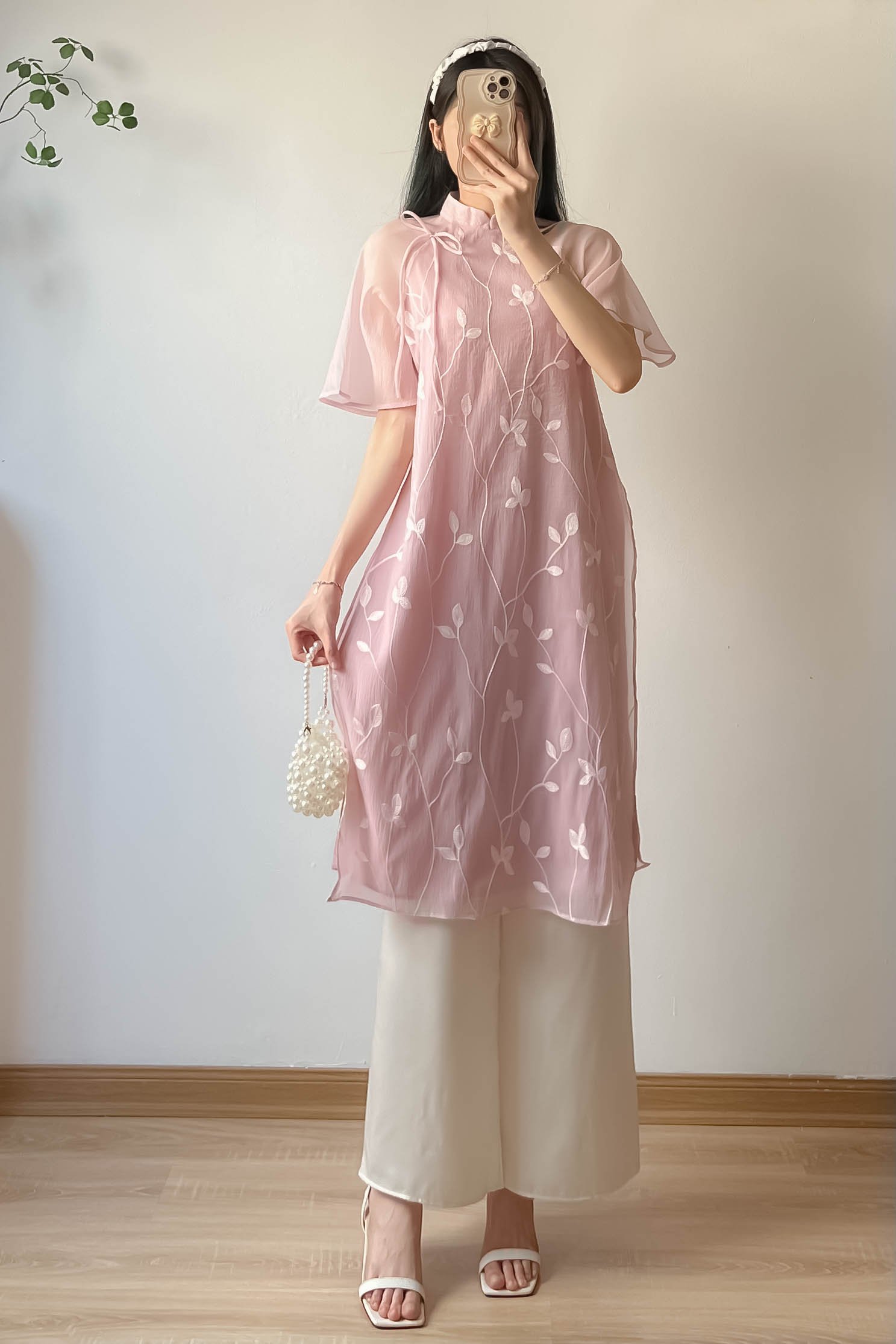 ÁO DÀI THÊU KÈM BỜM Aodaikembom0238