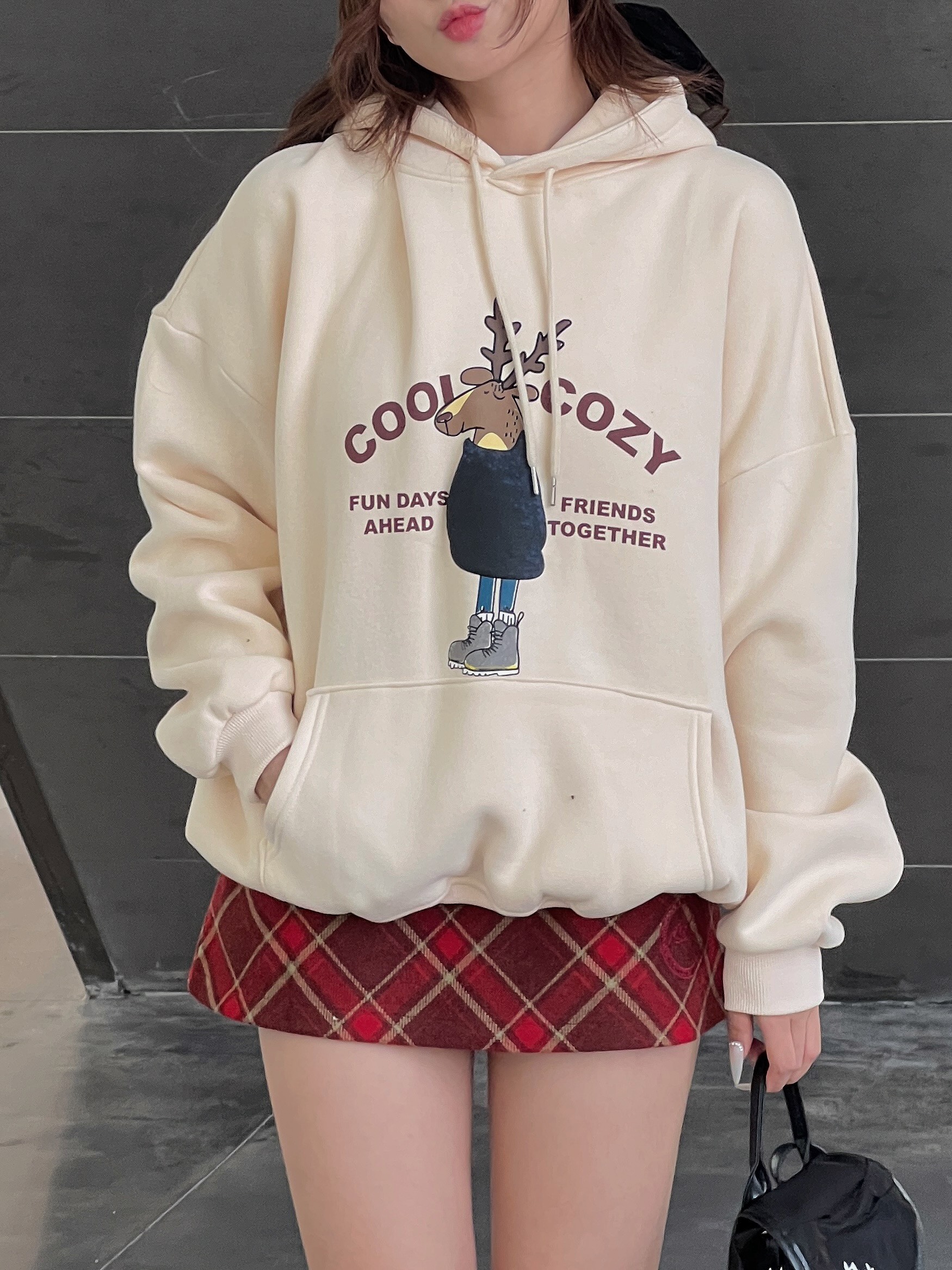 áo hoodie in hinh tuần lộc  Aohoodie2111 