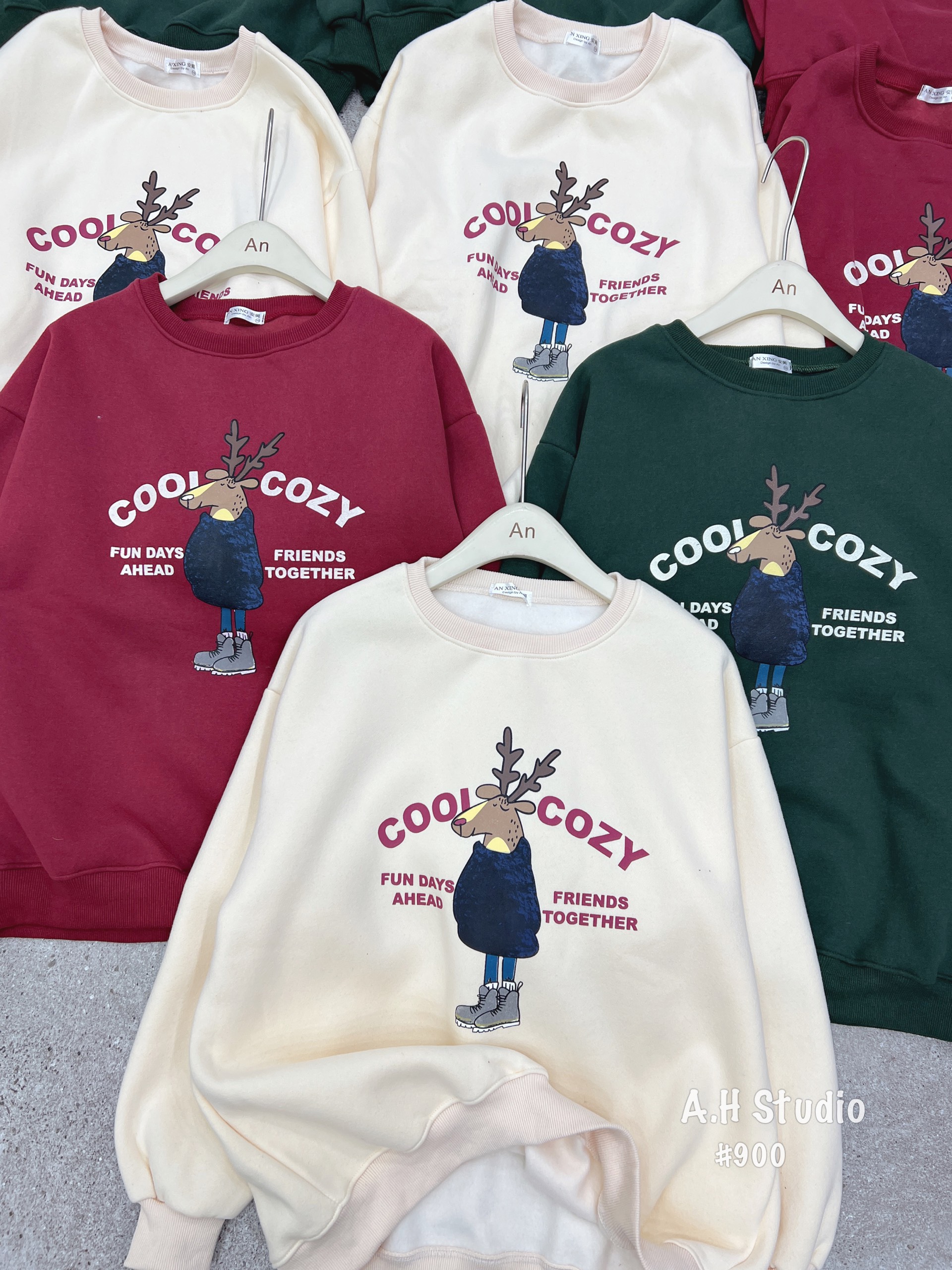 Áo sweater tuần lộc Aoswtuanloc900 