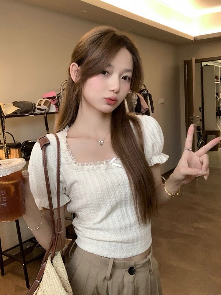 Áo babytee cổ vuông phối bèo Bbtlencoren99132